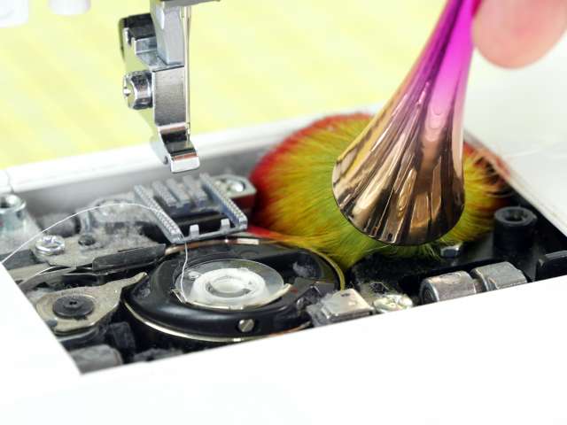 Machine Cleaning Brush